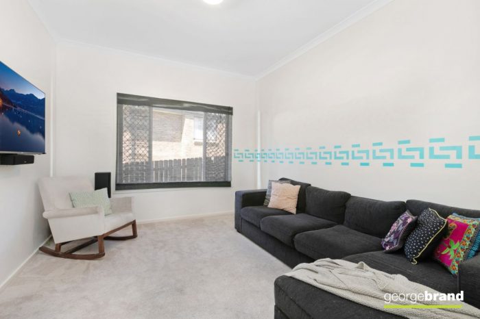 7 Katherine Cres, Green Point NSW 2251, Australia