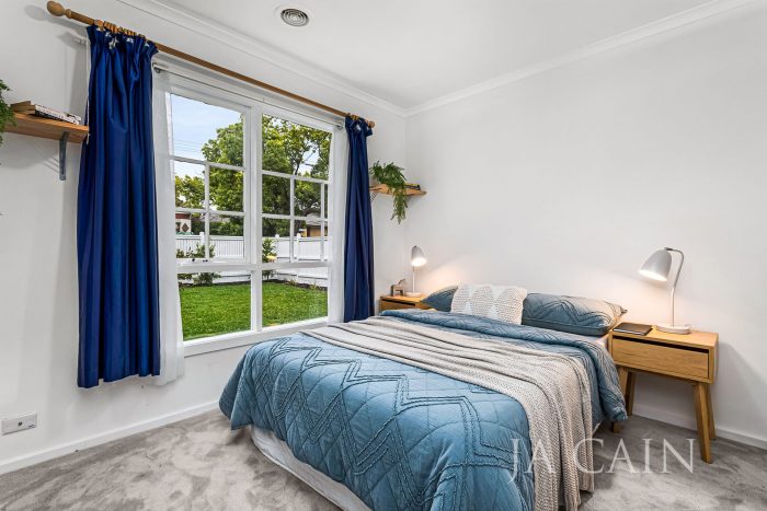 1/15 Maverston Street, Glen Iris VIC 3146, Australia