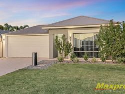 3 Skipper Cres, Success WA 6164, Australia