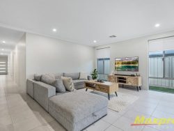 3 Skipper Cres, Success WA 6164, Australia