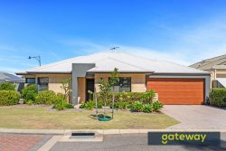 8 Curtin View, Aubin Grove WA 6164, Australia