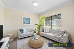 8 Curtin View, Aubin Grove WA 6164, Australia