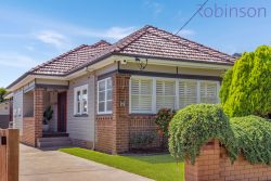 82 Jenner Parade, Hamilton South NSW 2303, Australia