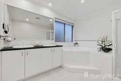 14 Star Grove, Bundoora VIC 3083, Australia