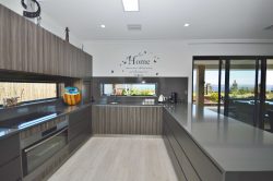 8 Amber Vista, Kalbarri WA 6536, Australia