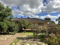 20 Gordon St, Northam WA 6401, Australia