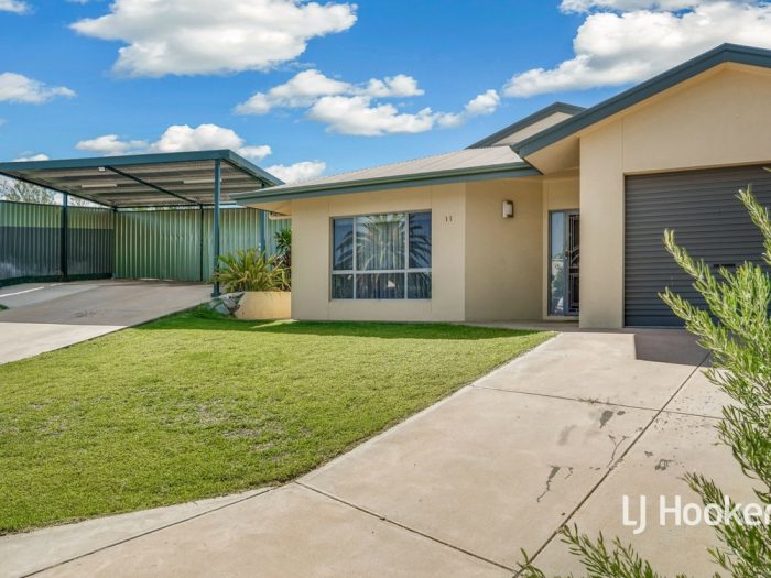 11 Nardoo Ct, Sadadeen NT 0870, Australia