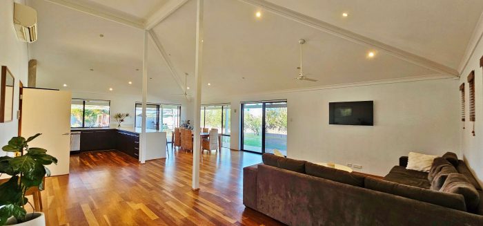 6 Portree Elbow, Kalbarri WA 6536, Australia