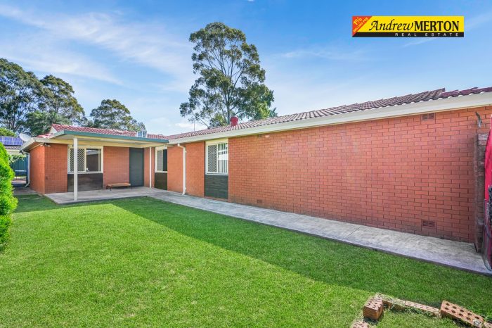 104 Torres Cres, Whalan NSW 2770, Australia