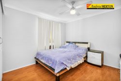 104 Torres Cres, Whalan NSW 2770, Australia