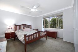 11 Tonkiss St, Tuggerah NSW 2259, Australia