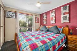 10 Wade Ct, Boronia Heights QLD 4124, Australia