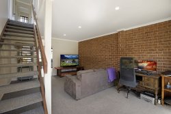 Unit 9/8 Warner Ave, Wyong NSW 2259, Australia