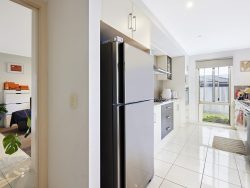 3 Coastal Ct, Portland VIC 3305, Australia