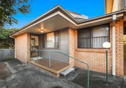 3/13 Norman St, Umina Beach NSW 2257, Australia