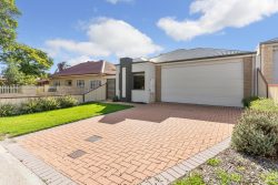 188A Anzac Terrace, Bassendean WA 6054, Australia