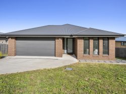 20 Pennington Dr, Sorell TAS 7172, Australia