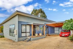 84B Highton Ln, Mansfield VIC 3722, Australia