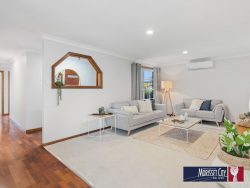 15 Bay St, Balcolyn NSW 2264, Australia