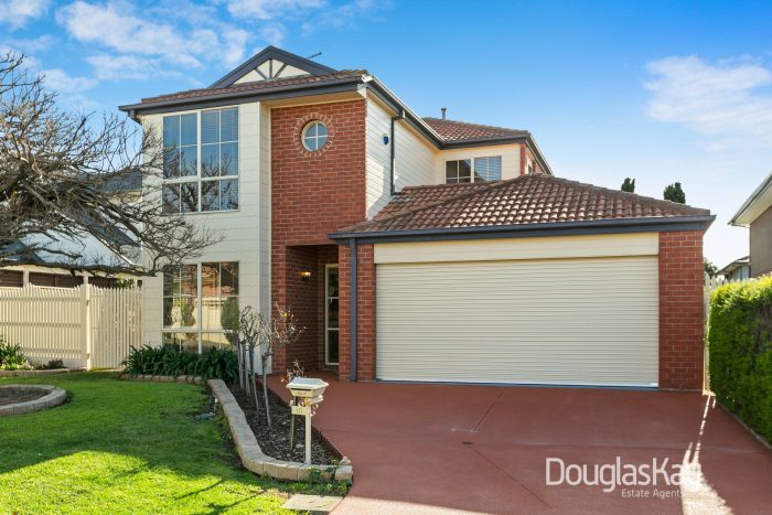 10 Eucalyptus Ct, Sunshine West VIC 3020, Australia