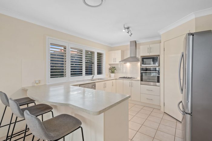 17 Birch Dr, Hamlyn Terrace NSW 2259, Australia