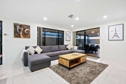 6 Wowomi St, Clarkson WA 6030, Australia