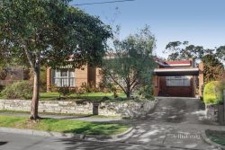 30 Darvall St, Donvale VIC 3111, Australia