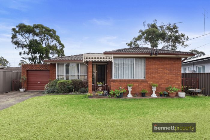 25 Gamenya Ave, South Penrith NSW 2750, Australia