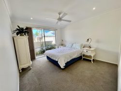 32 Cartagena Ln, Coombabah QLD 4216, Australia