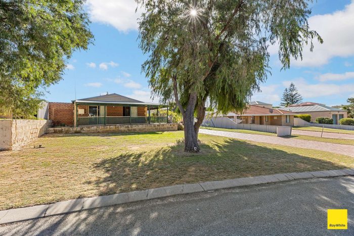 5 Hill Pl, Ledge Point WA 6043, Australia