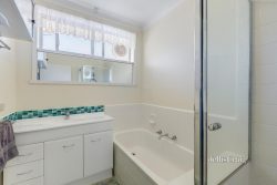 9 Lobelia Ct, Blackburn North VIC 3130, Australia