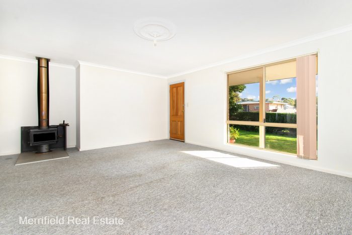 26 Lurline St, Orana WA 6330, Australia