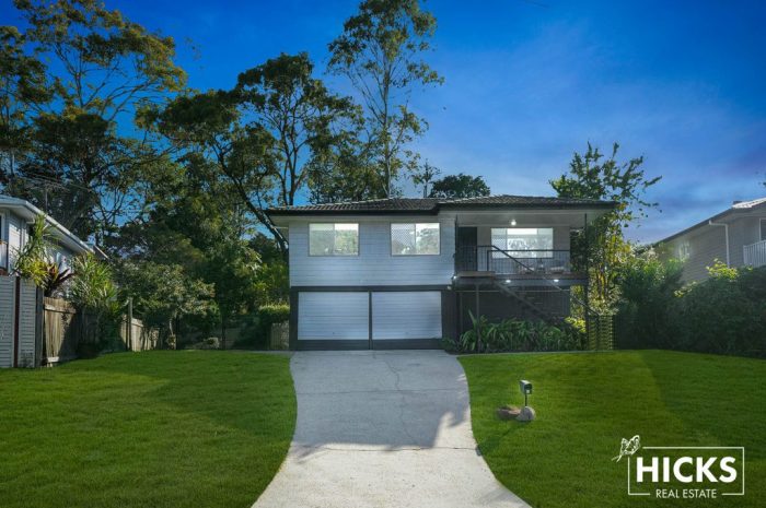 5 Montague Ct, Everton Hills QLD 4053, Australia