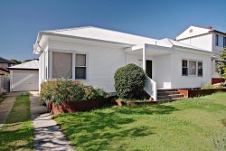 13 Norma Ave, Belmore NSW 2192, Australia