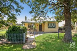 451 Buckland Gap Rd, Beechworth VIC 3747, Australia