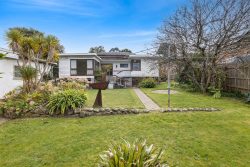 6 Cash Grove, Mount Waverley VIC 3149, Australia