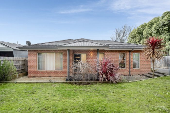 Unit 1/377 Clegg Rd, Wandin North VIC 3139, Australia