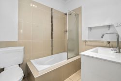 Unit 1/86 Cox Ave, Penrith NSW 2750, Australia