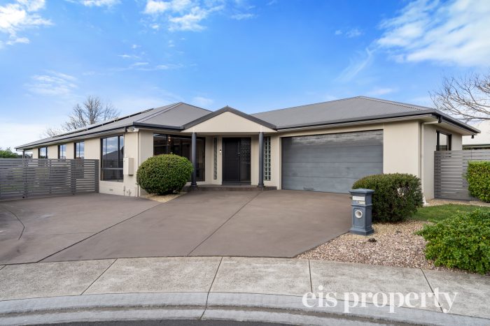 13 Dove Ct, Claremont TAS 7011, Australia