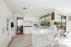 14 Talinga Pl, Cherrybrook NSW 2126, Australia