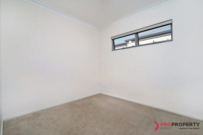 Unit 2/6 Canterbury Ct, Nollamara WA 6061, Australia