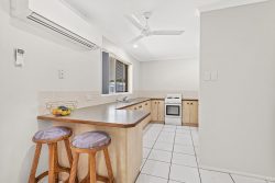 4 Catherine Crescent Jubilee Pocket QLD 4802, Australia