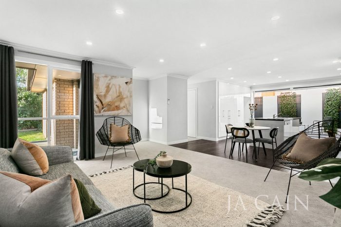 Unit 6/142-144 Milton Parade, Glen Iris VIC 3146, Australia