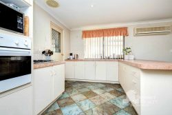 320 Ocean Dr, Withers WA 6230, Australia