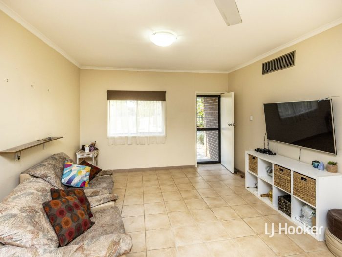 7 Standley Cres, Gillen NT 0870, Australia