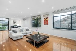 5 Takapuna St, Caulfield South VIC 3162, Australia