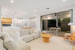 30 A Sandison Terrace, Glenelg North SA 5045, Australia