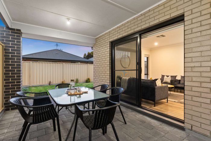 20 Admiral Parade Seaford Meadows SA, 5169 Australia