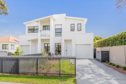 1B Castelnau St Caringbah South NSW 2229, Australia