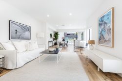 1B Castelnau St Caringbah South NSW 2229, Australia